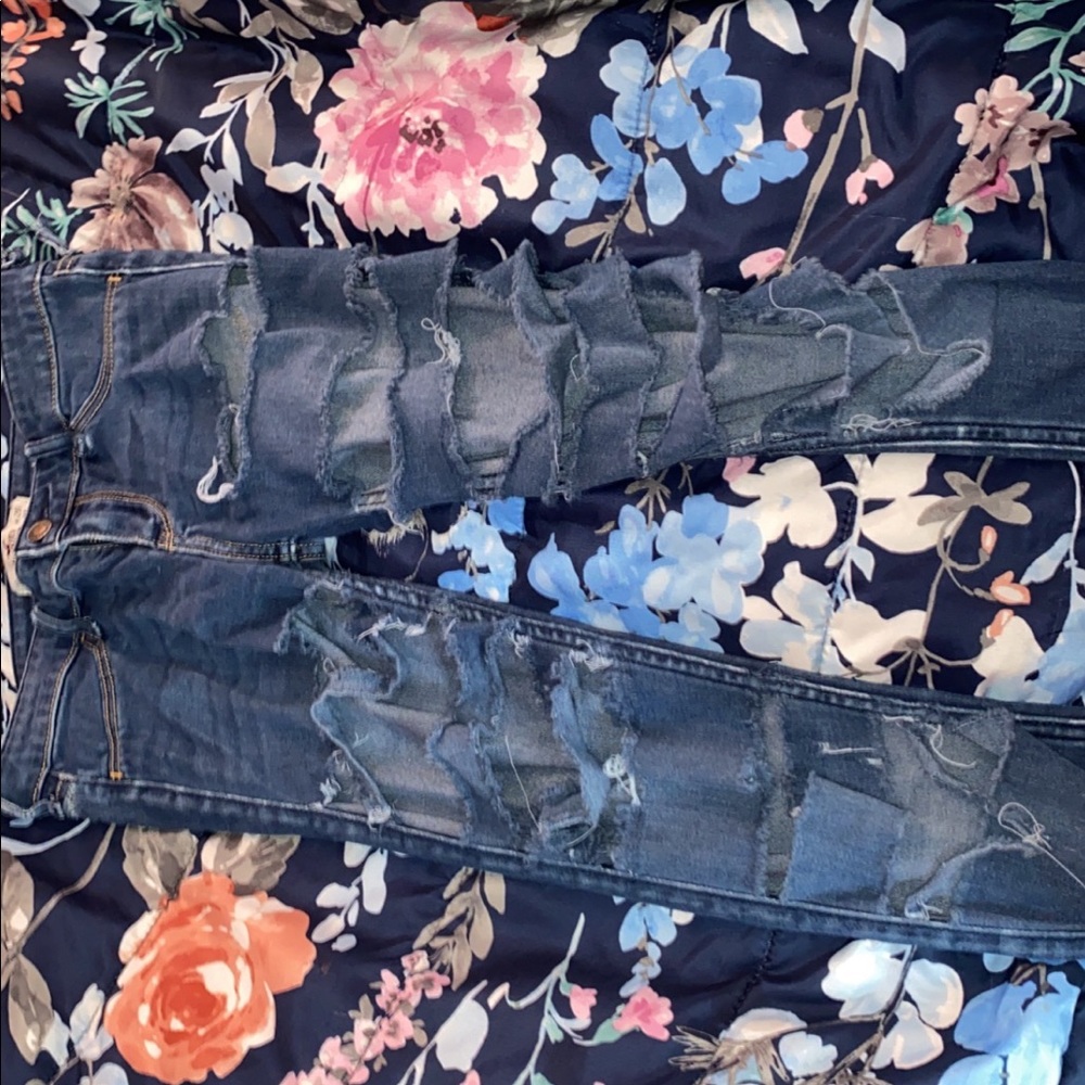 Hollister jeans size 3R (regular)